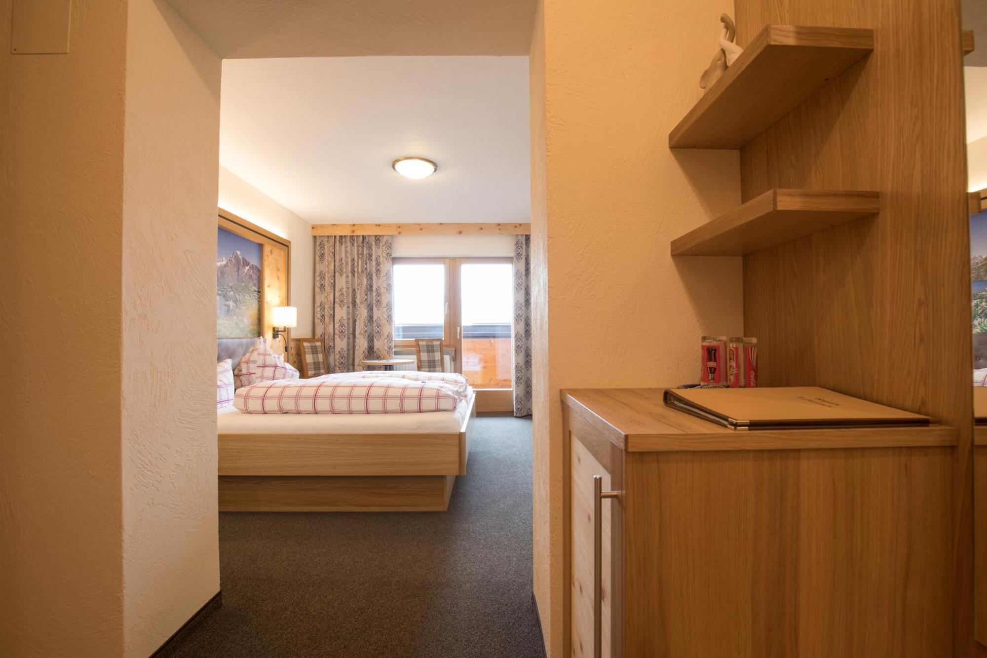 Hotel Garni Sonnenheim Fiss Eksteriør billede